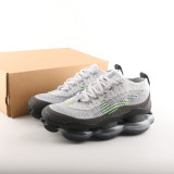 Classic Sneaker DJ4701