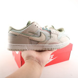 Classic Sneaker DM0802