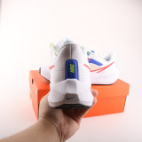 39 Jogging shoes DQ7885