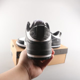 DUNK SB LOW CLASSIC DV4024-002