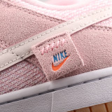 DUNK SB LOW CLASSIC DZ5318-640