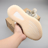 350 V2 Classic Sneaker
