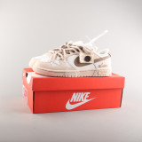 DUNK SB LOW CLASSICDV9108-711