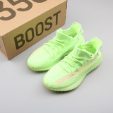350 V2 Classic Sneaker
