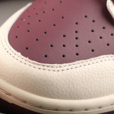 DUNK SB LOW CLASSIC D01004