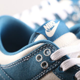 DUNK SB LOW CLASSIC DV0834-101