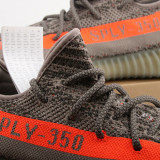 350 V2 Classic Sneaker BB1826