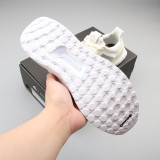 Boost Running Shoes EE3711