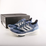 Mens Boost Running Shoes D10023