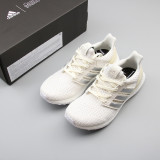 Boost Running Shoes EE3711