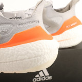 Mens Boost Running Shoes H09023