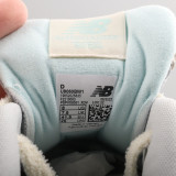 NB9060 Limited Edition U9060BW1