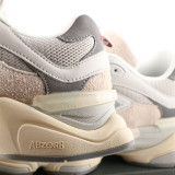 Retro Limited Edition U9060LNY
