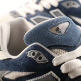 Retro Limited Edition U9060IND