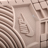 AJ 1 Retro High DM9652-102