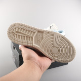 Womens AJ 1 Retro Low 554723-401