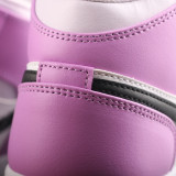Womens AJ 1 Retro High DQ8423 501