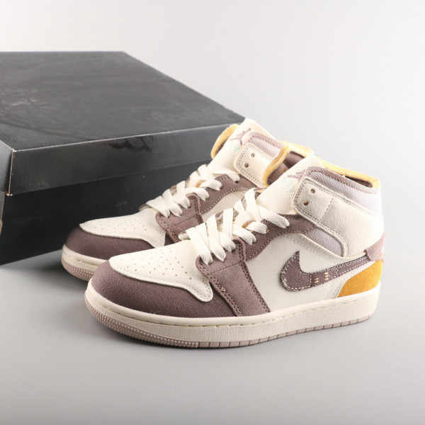 AJ 1 Retro High DM9652-102