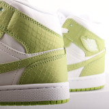 Womens AJ 1 Retro High DV2959-113