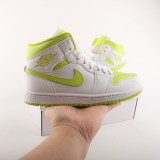 Womens AJ 1 Retro High BQ6472 131