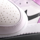 Womens AJ 1 Retro High DQ8423 501