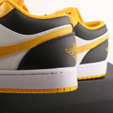 AJ 1 Retro Low 553560-701