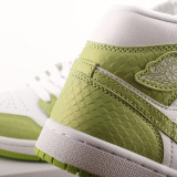 Womens AJ 1 Retro High DV2959-113