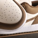 AJ 1 Retro Low DV0426 301