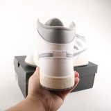 Mens AJ 1 Retro High 554724 135