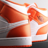 AJ 1 Retro High DM3531-800