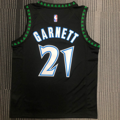 Kevin Garnett Men's Black Swingman Team Jersey - Classic Edition