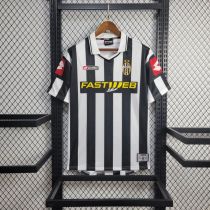 Juventus 2001/2002 Home Retro Jersey