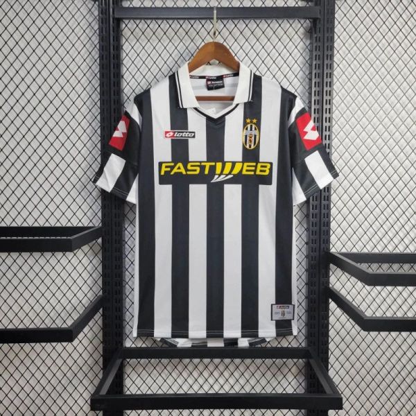 Juventus 2001/2002 Home Retro Jersey