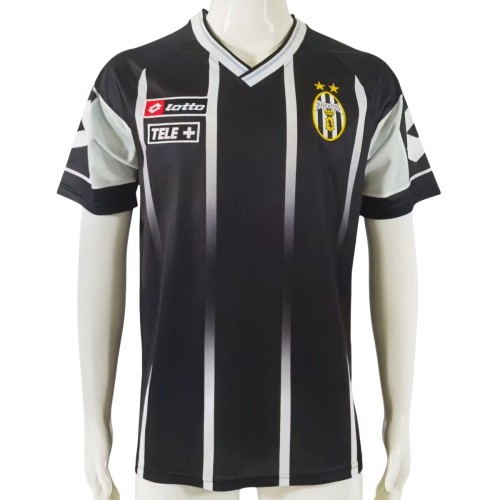 Juventus 2000/2001 Training Retro Jersey