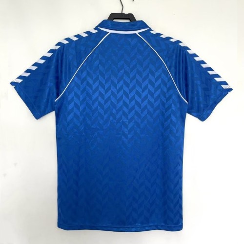 Real Madrid 1986/1988 Away Retro Jersey