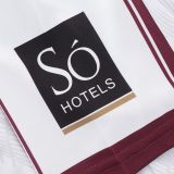 Galway GAA 2025 Men's Goalkeeper Jersey - 3 Stripe