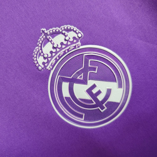 Real Madrid 2016/2017 Away Retro Kit