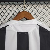 Newcastle United 2005/2007 Home Retro Jersey