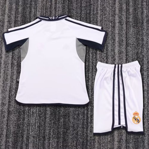 Kids Real Madrid 2000/2001 Home Retro Kit