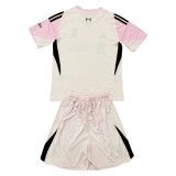 Liverpool 25/26 Goalkeeper Jersey and Short Kit