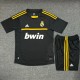 Real Madrid 2011/2012 Goalkeeper Retro Kit