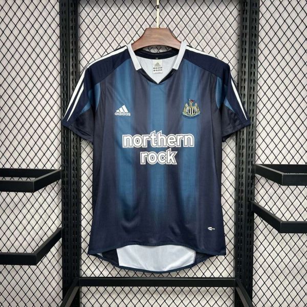 Newcastle United 2004/2005 Away Retro Jersey