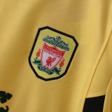 Liverpool 2004/2005 Away Retro Jersey