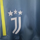 Player Version Juventus 25/26 Away Authentic Shorts