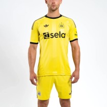 Newcastle United 25/26 Goalkeeper Jersey and Short Kit