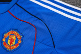 MUFC 25/26 Retro Training Shirt and Shorts Set D25154