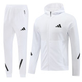 Man's 2025 Full-Zip Hoodie and Pants Set White AM05