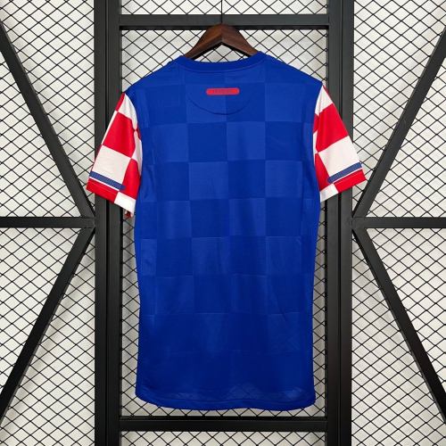Croatia 2010 World Cup Away Retro Jersey