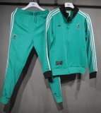 Liverpool 25/26 Terrace Icons Track Jacket and Pants Set