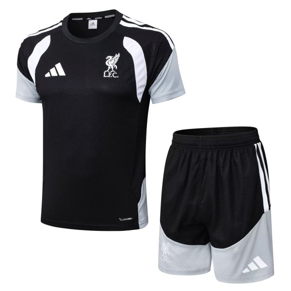 Player Version Liverpool 25/26 Training Pro Kit D2505